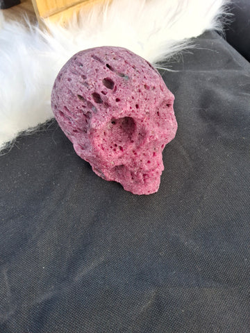 Honeycomb Ruby Skull